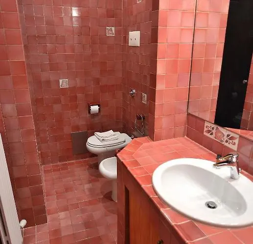 Frader Otto With View *